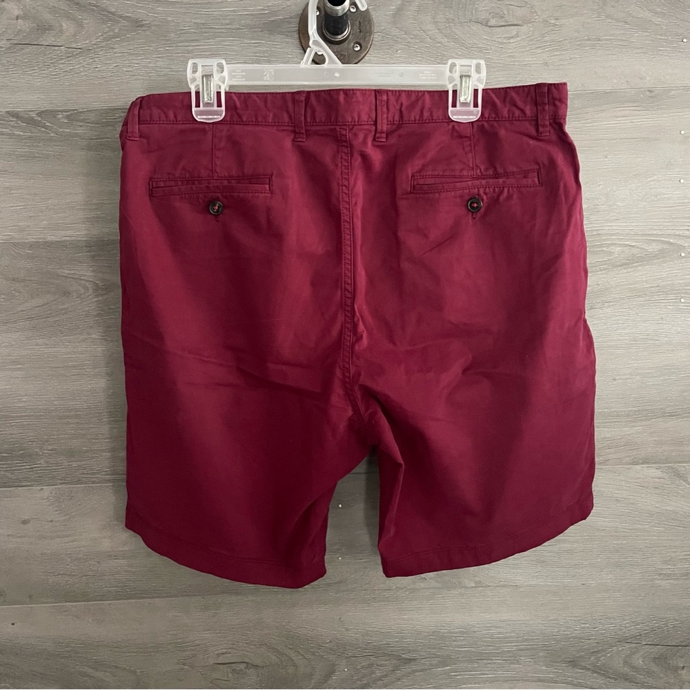 Michael Kors Shorts - Picture 3 of 4